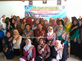Pelatihan Kader PMT Berbasis Pangan Lokal