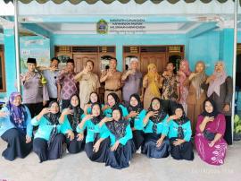 Sinergi Warga dan Pemerintah, Bank Sampah 
