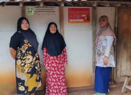Sticker Bansos Tahap III kembali ditempelkan di Karangasem